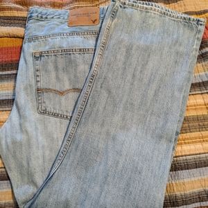 American eagle relaxed 33x32